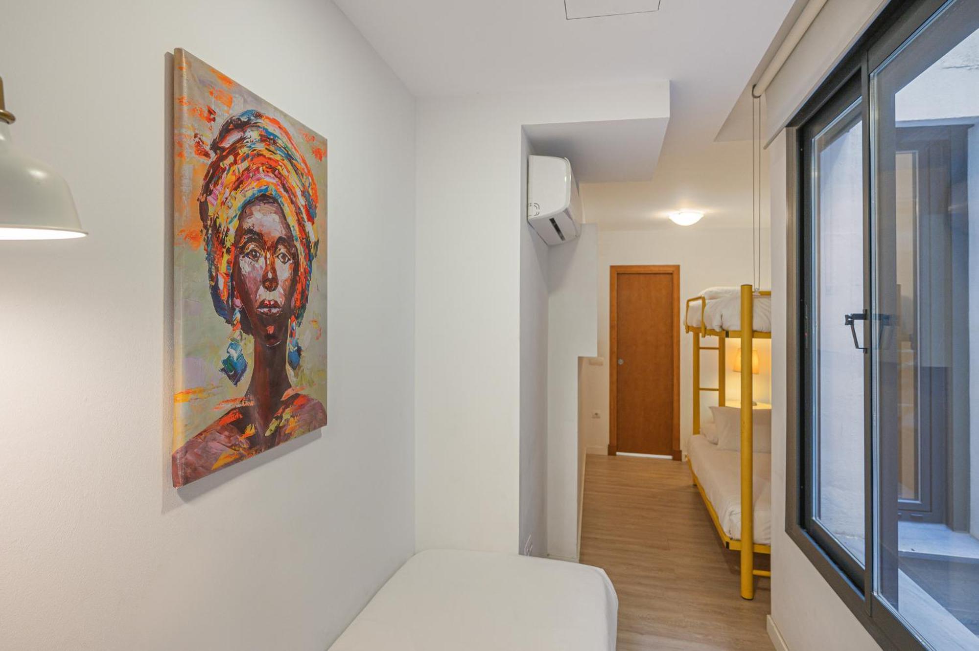 Dona Elvira Parras Apartment Malaga Exterior photo