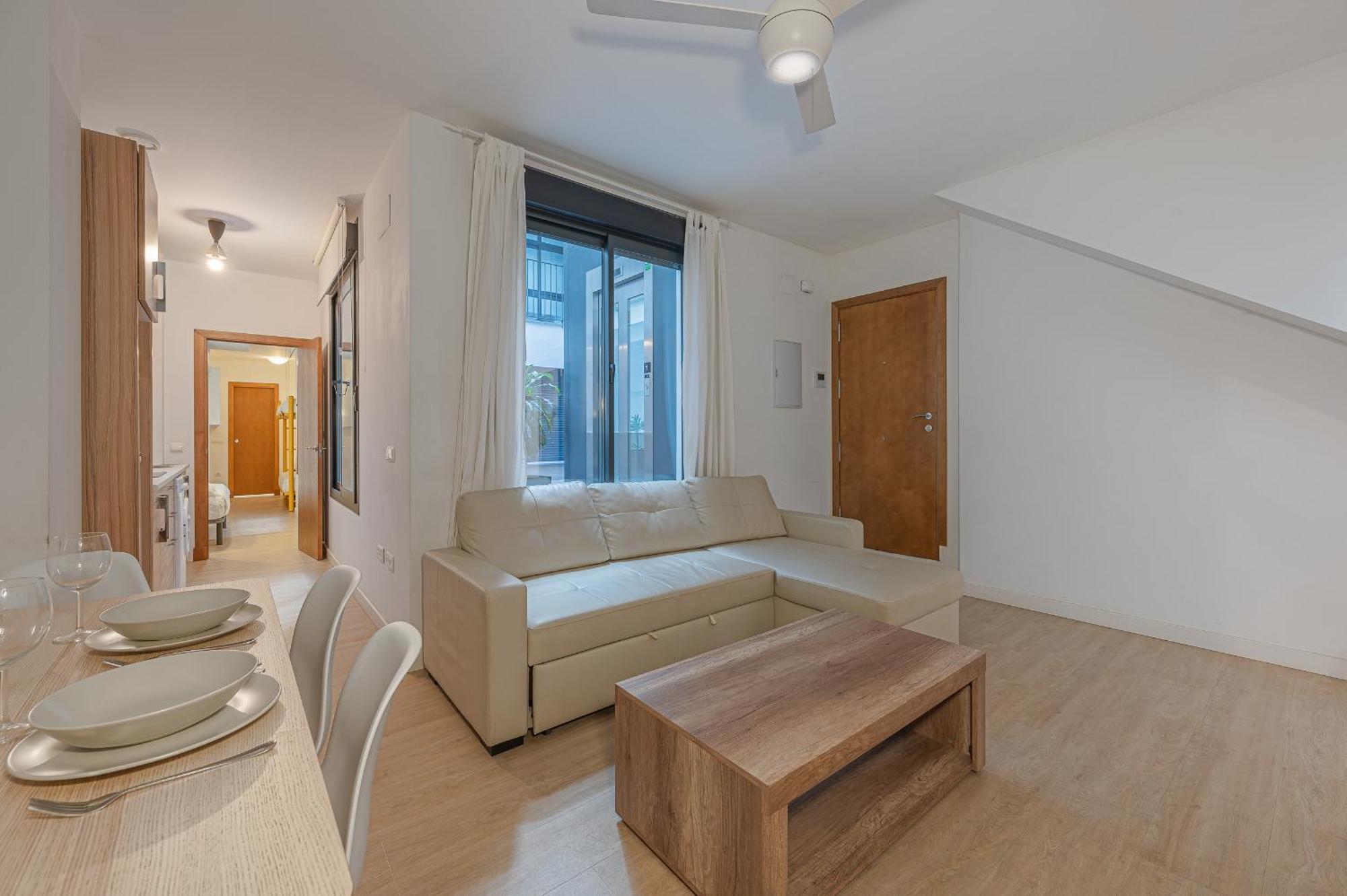 Dona Elvira Parras Apartment Malaga Exterior photo